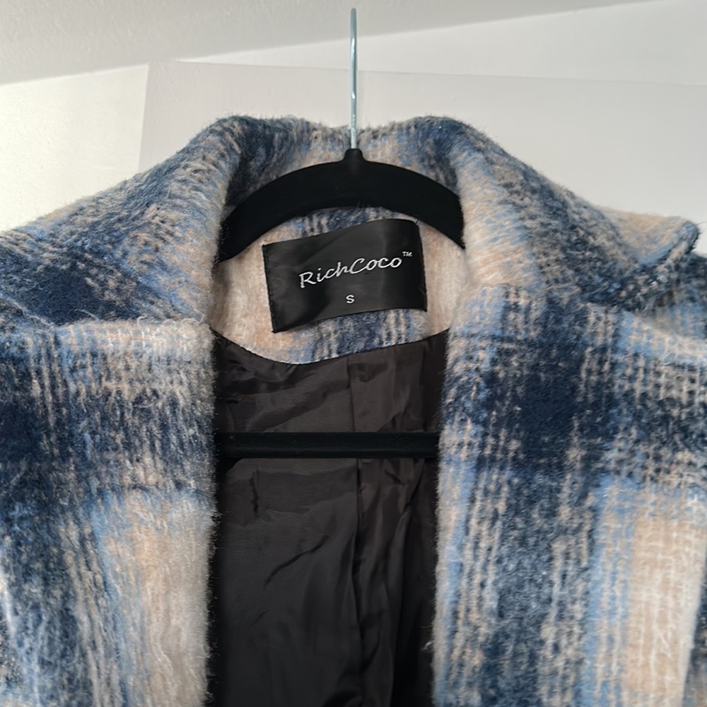 Blue checkered Fleece overcoat with pockets - Picture 2 of 7